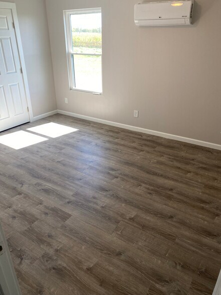 Building Photo - 7248 OH-117