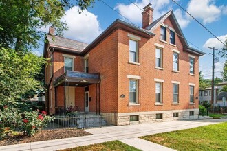Building Photo - 22 E Frankfort St