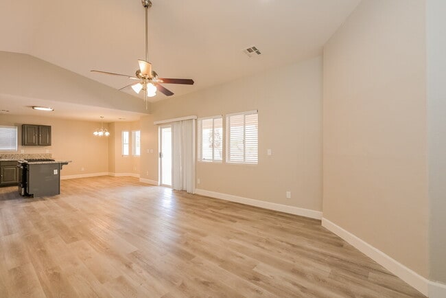 Building Photo - 1137 Shady Run Terrace