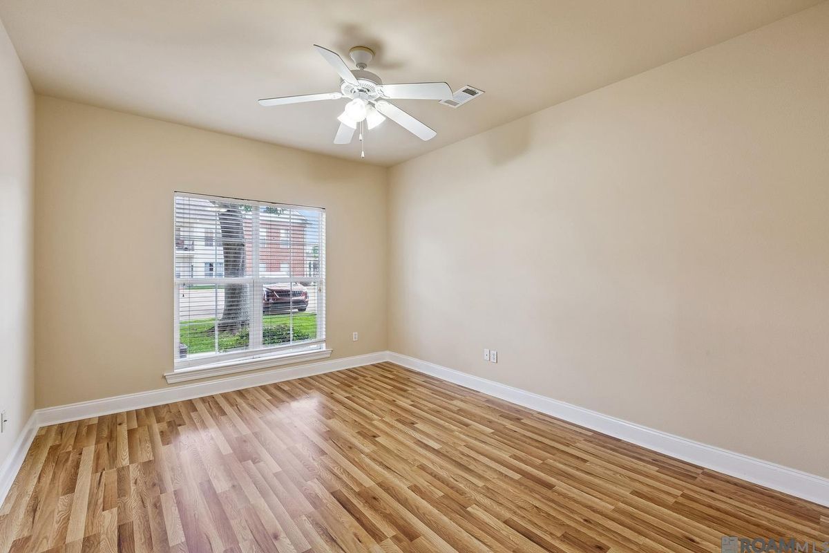 Building Photo - 1741 Brightside Dr