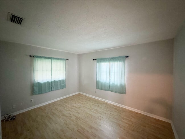 Building Photo - 9602 NW 72nd St