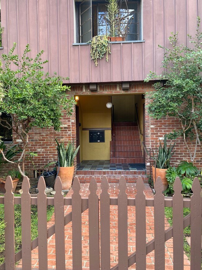 entrance - 120 S Maple Dr