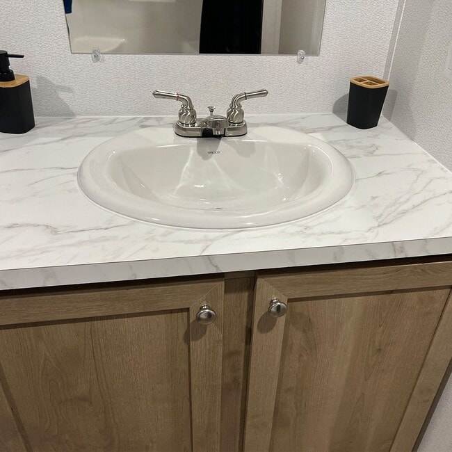 Building Photo - 16800 Jessica Rd