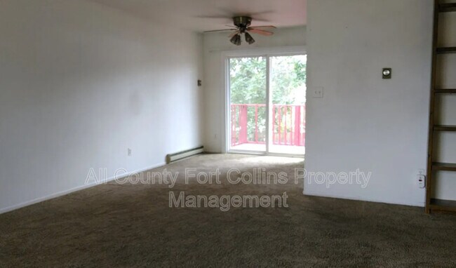 Building Photo - 2507 W Lake St