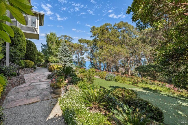 Building Photo - 32 Marin Bay Park Ct