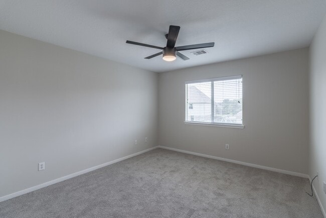 Building Photo - 13619 Northpointe Ridge Ln