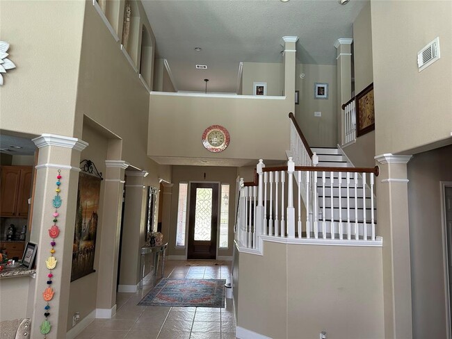 Building Photo - 11507 Aucuba Ln
