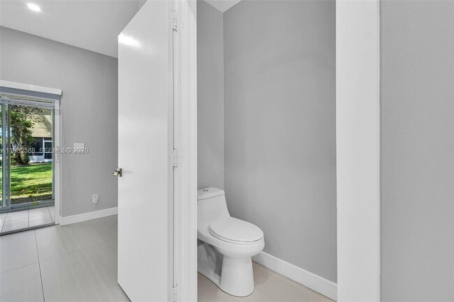 Building Photo - 358 SW 122nd Ave