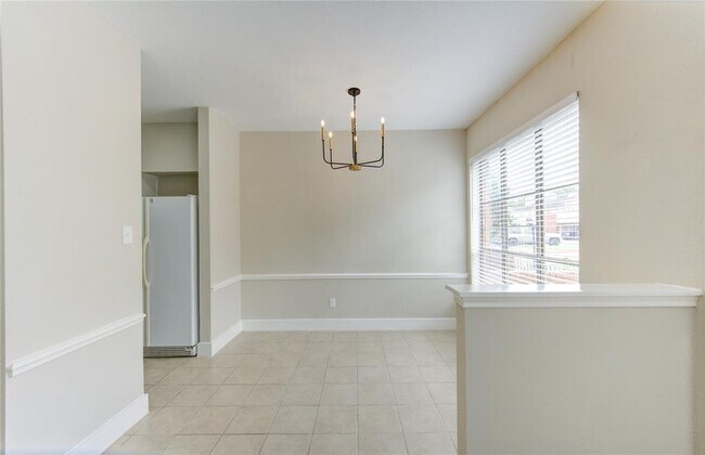Building Photo - 1103 Dulles Ave