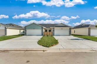 Building Photo - 15419 W Josephine Ct