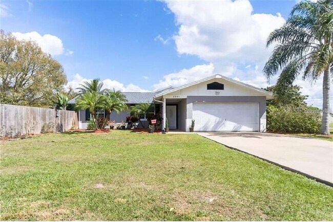 Building Photo - 2201 Hickory Wood Ct