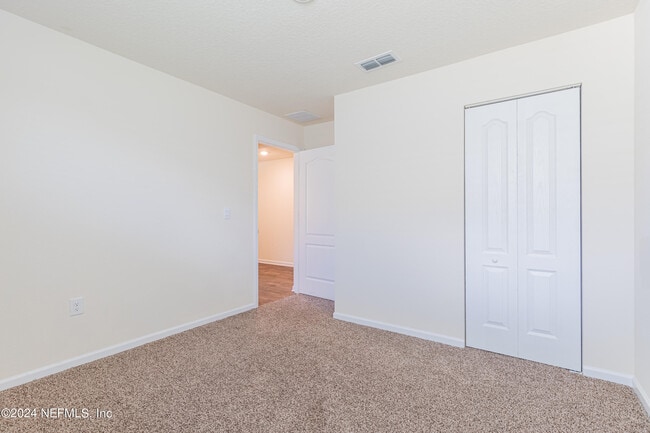 Building Photo - 3474 Cliffside Way