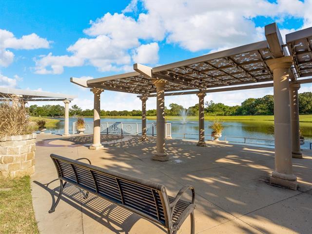 Building Photo - 408 Montpelier Dr