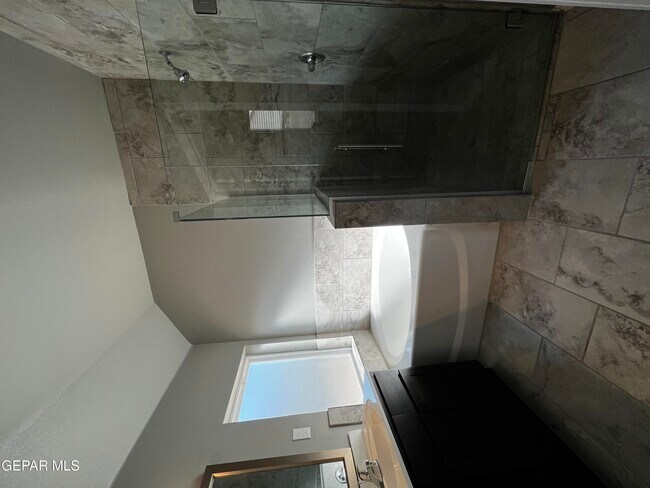 Building Photo - 924 Coyote Melon Dr
