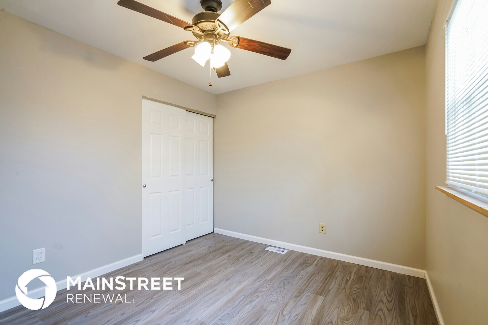 Building Photo - 2825 Dividend Park Dr