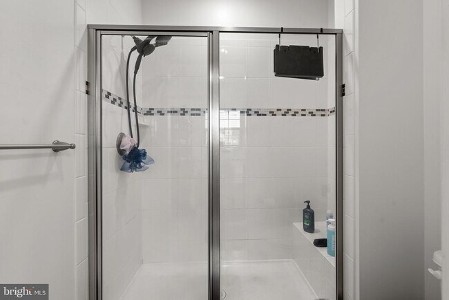 Building Photo - 14407 Sandy Ridge Ln