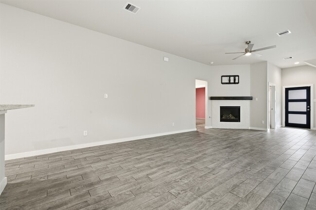 Building Photo - 2742 Oakleaf Ash Ln
