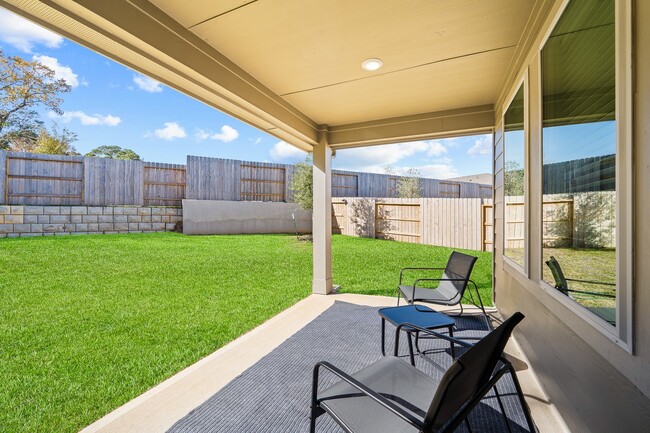 Building Photo - 1940 Velvet Oak Ln