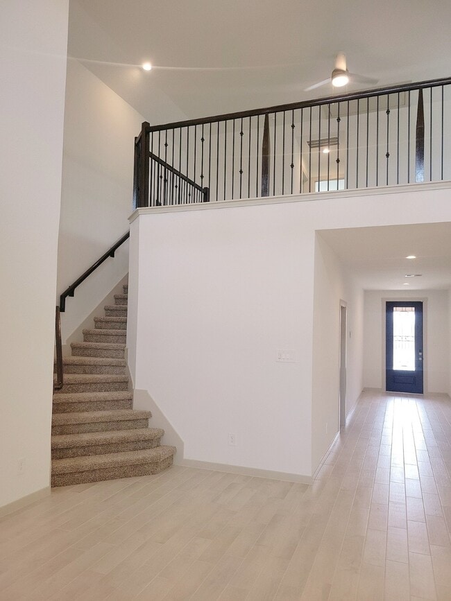 Building Photo - 28434 Eli Eagle St