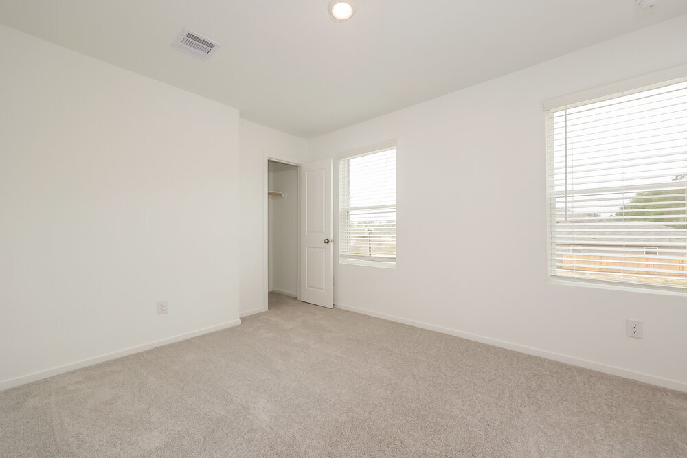 Building Photo - 13491 Sonali Springs Dr