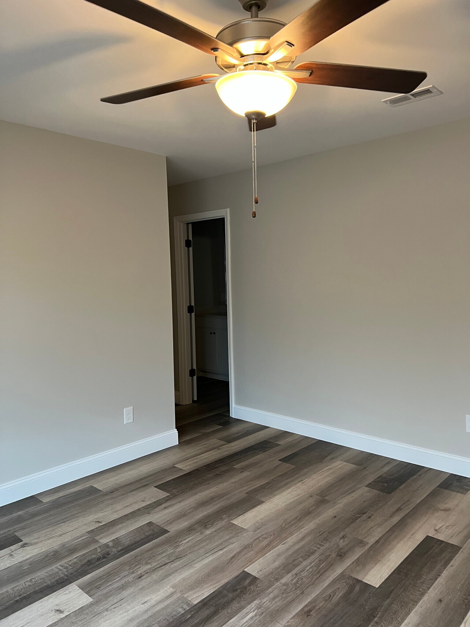 Building Photo - 3108 Rustic Charm Way