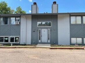 Building Photo - 349 Gahart Dr