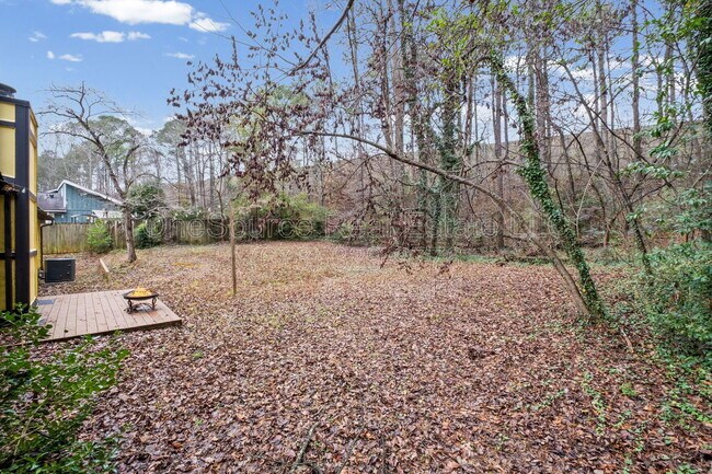 Building Photo - 4149 Oak Ferry Dr NE