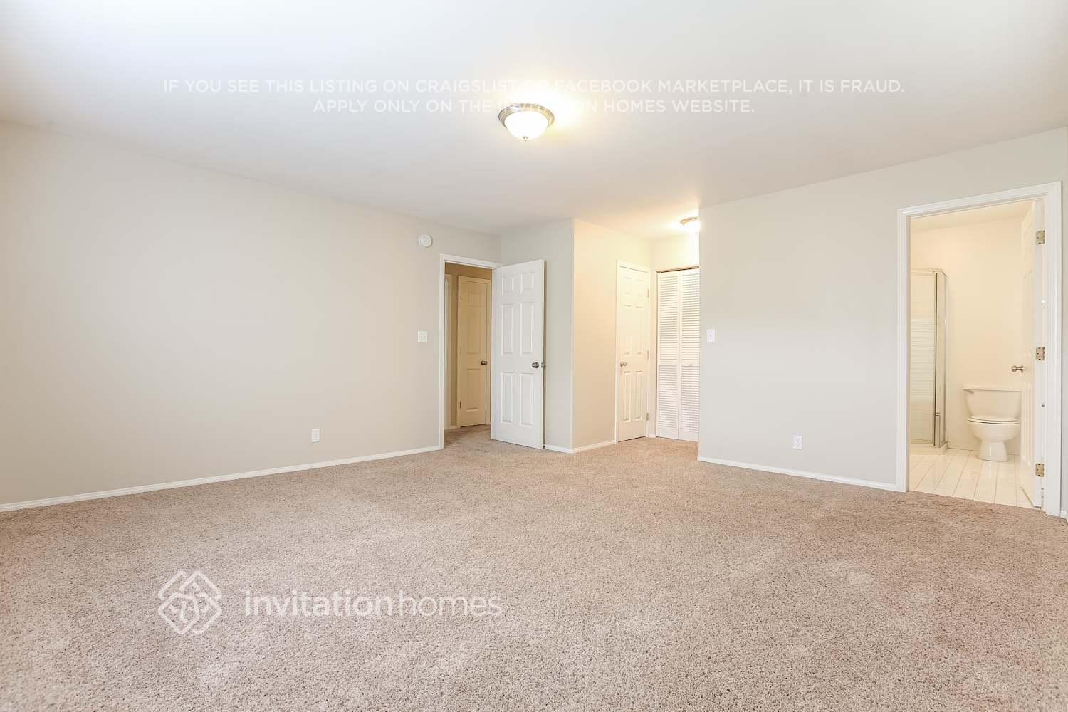 Building Photo - 9404 Wayside Dr