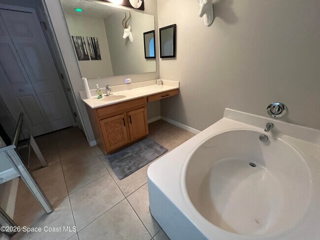 Building Photo - 4620 Elena Way