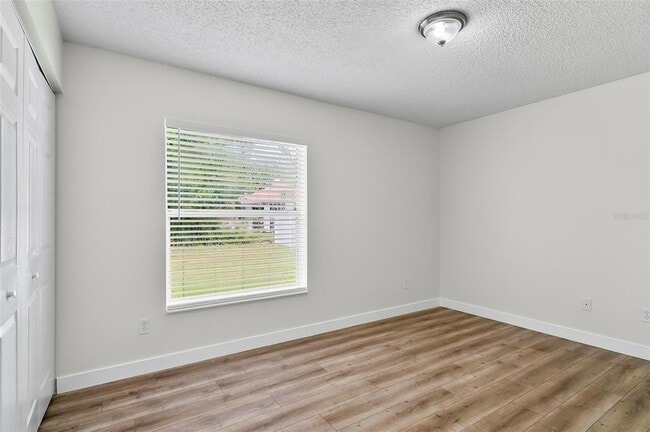 Building Photo - 64 Radcliffe Dr