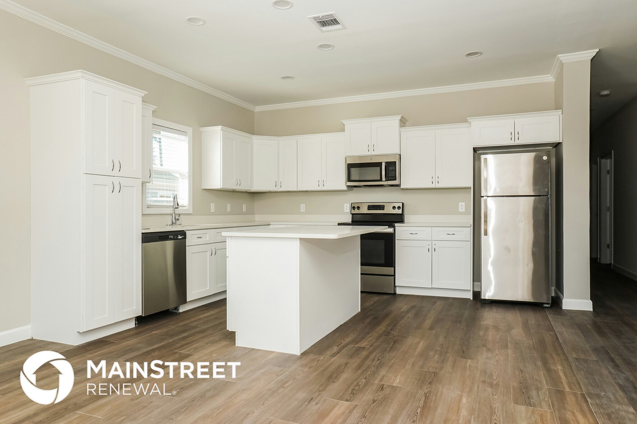 Building Photo - 12315 Tangier St