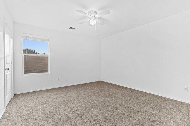 Building Photo - 130 Soapstone Pass