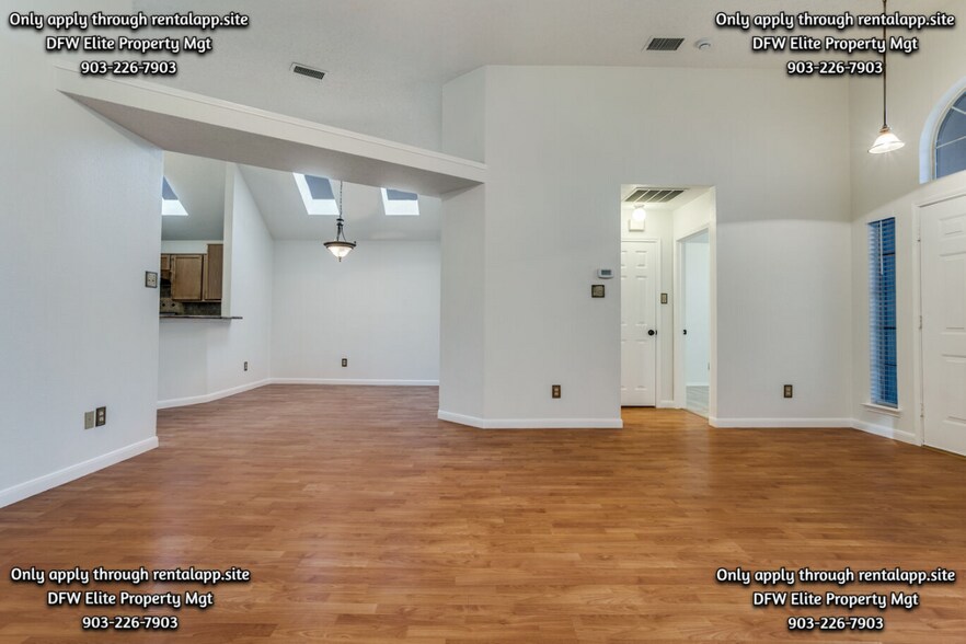 Building Photo - 6826 Conestoga Dr