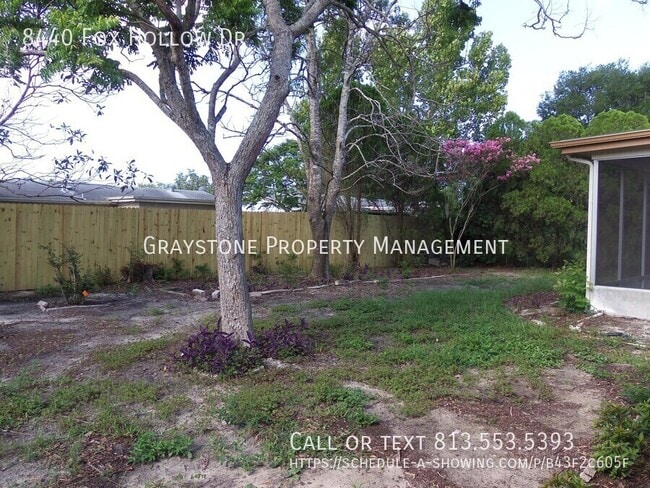 Building Photo - 8440 Fox Hollow Dr