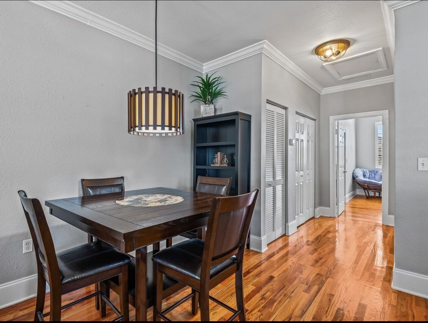 Building Photo - 415 Saint Francis St