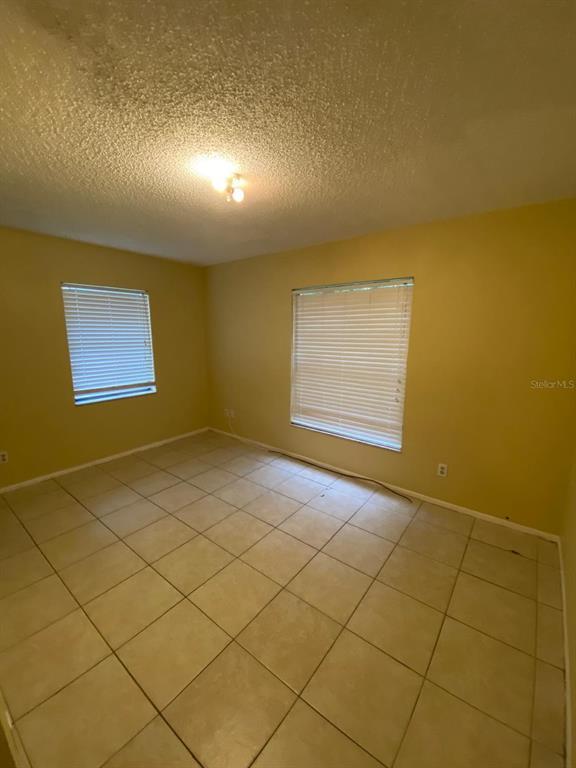 Building Photo - 67 Deena Way