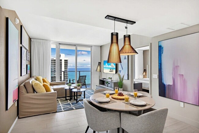 Building Photo - 4010 S Ocean Dr