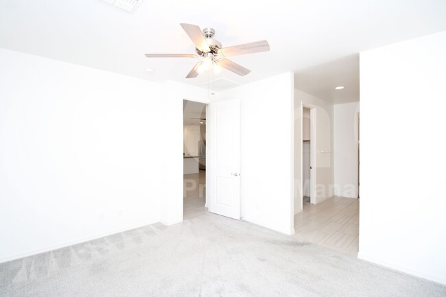Building Photo - 4719 S Carver