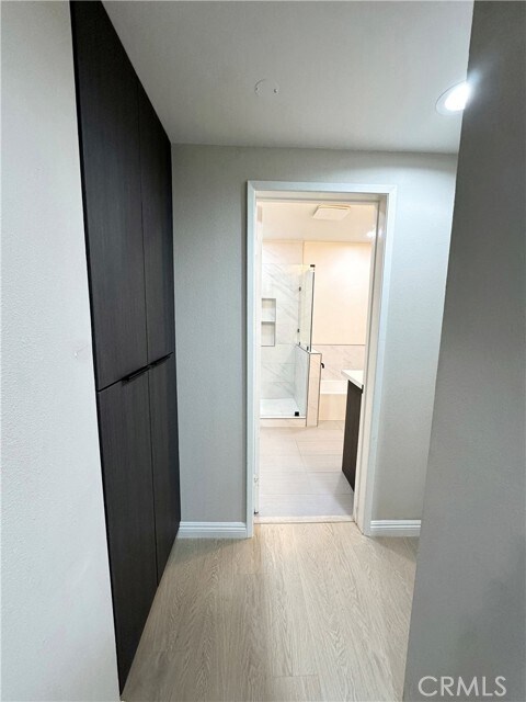 Building Photo - 1663 Veteran Ave