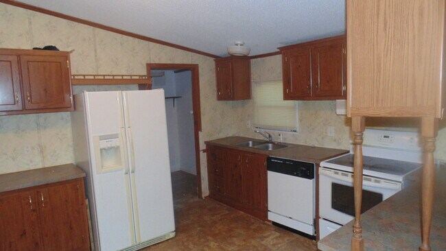 Building Photo - 1430 Hammerhill Rd