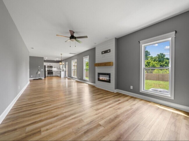 Building Photo - 842 Burley Barn Rd