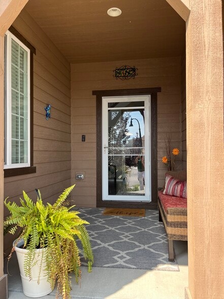 Front porch - 8782 Windy Plains Ct