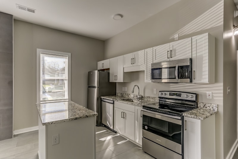 Building Photo - 1926 Southern Ave