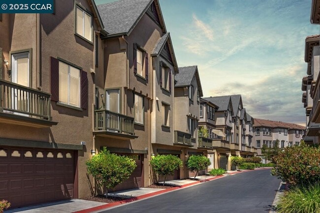 Building Photo - 2073 Watermill Rd