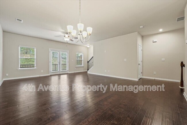 Building Photo - 3411 Abbey Wy