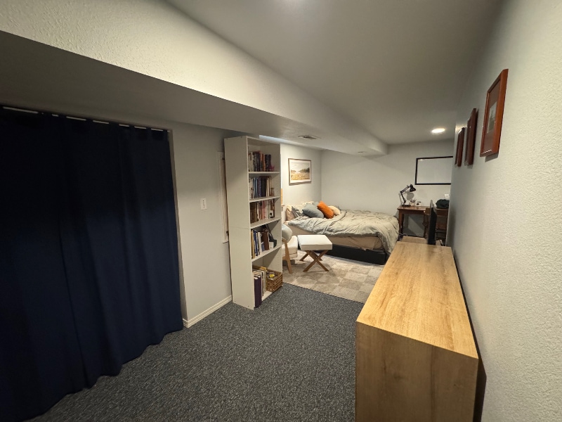 Building Photo - 615 W Waverly Pl