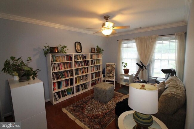 Building Photo - 9630 Sutton Green Ct