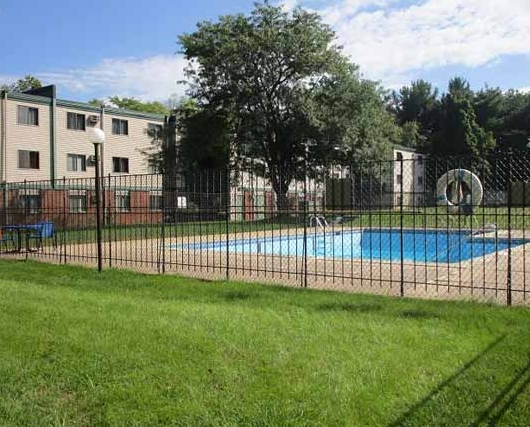 Outdoor Area - Fairway Woods Apartments