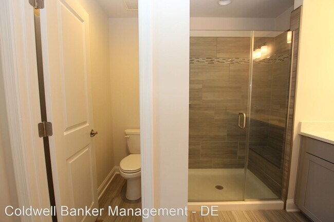 Building Photo - 3 br, 2.5 bath House - 36031 Auburn Way Pl...