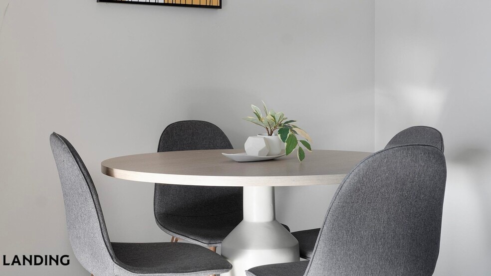 Building Photo - 49 Boulevard SE